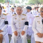 สพป.พัทลุง เขต 2 ร่วมประกอบพิธีวางพานพุ่มดอกไม้ถวายราชสักการะ เนื่องในวันคล้ายวันพระบรมราชสมภพ ในหลวงรัชกาลที่ 9 “วันชาติ และวันพ่อแห่งชาติ” ประจำปี 2568